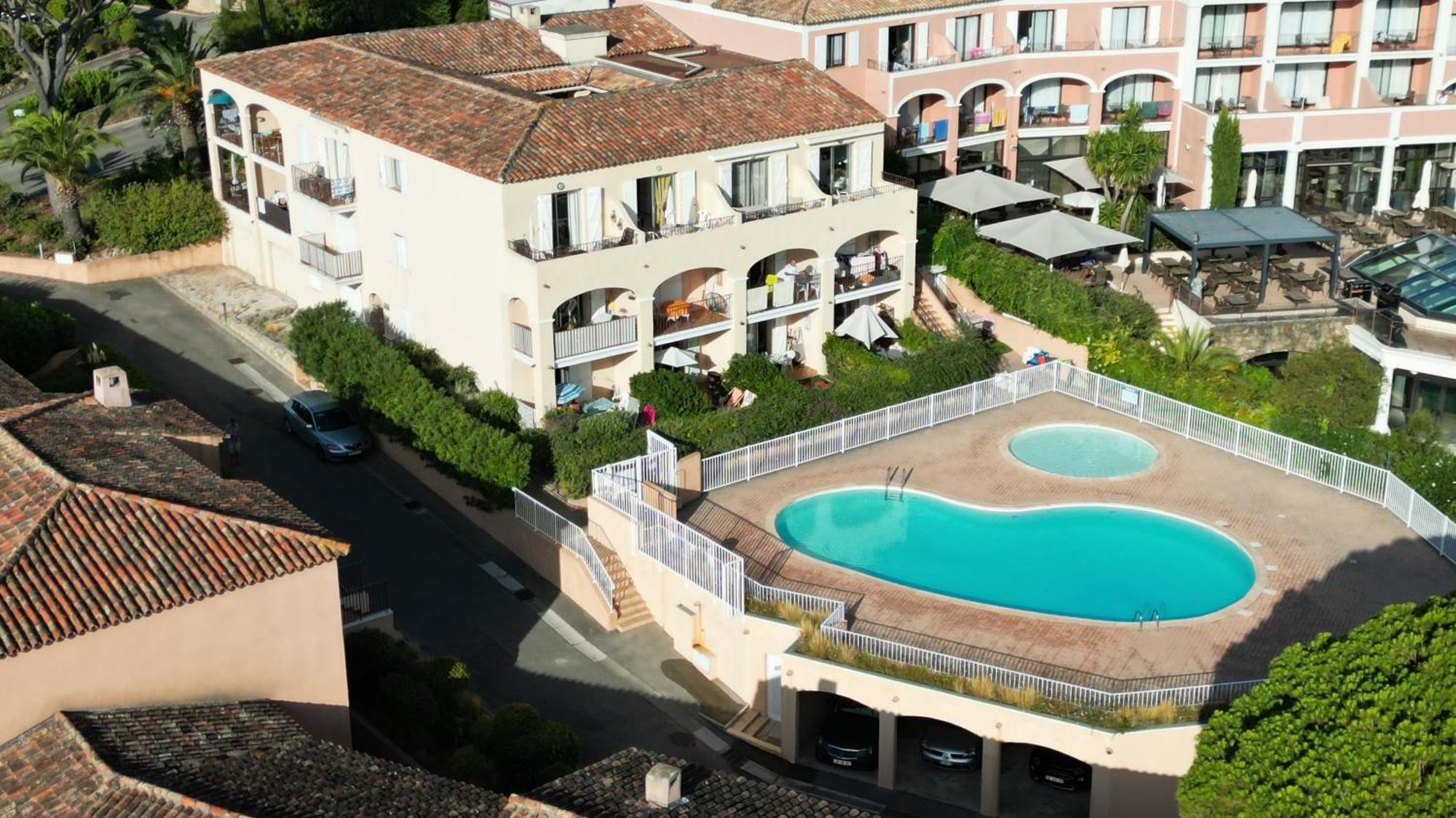 Lovely Apartment In Sainte Maxime المظهر الخارجي الصورة